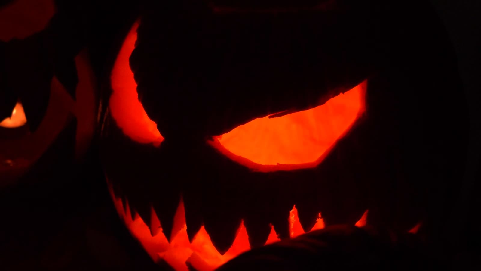 Scary pumpkin carving ideas